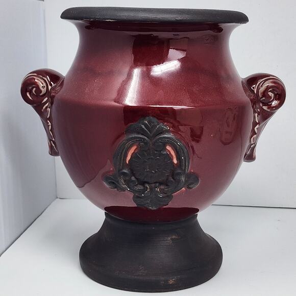 Gothic Red & Black Damask Vase - Picture 4 of 10